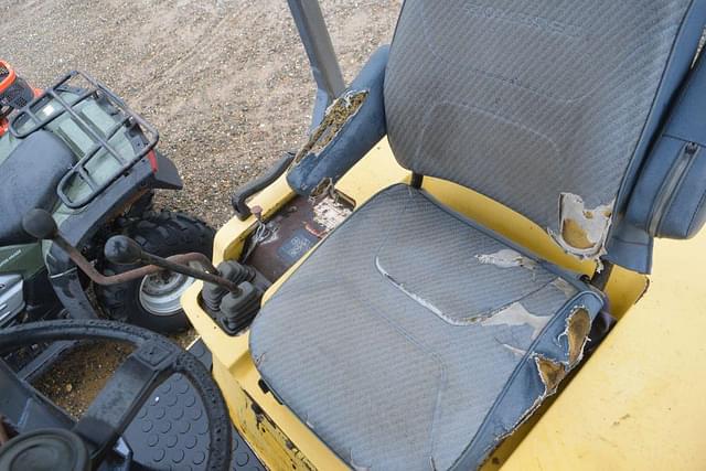 Image of Komatsu WA50-3E0 equipment image 4
