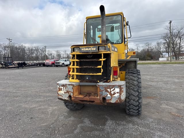 Image of Komatsu WA180 equipment image 2