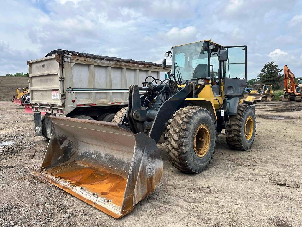 Image of Komatsu WA250 Primary image
