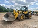Komatsu WA320 Image
