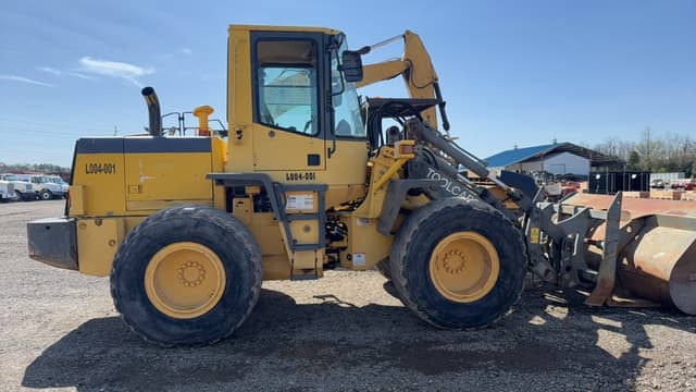 Image of Komatsu WA180 equipment image 4