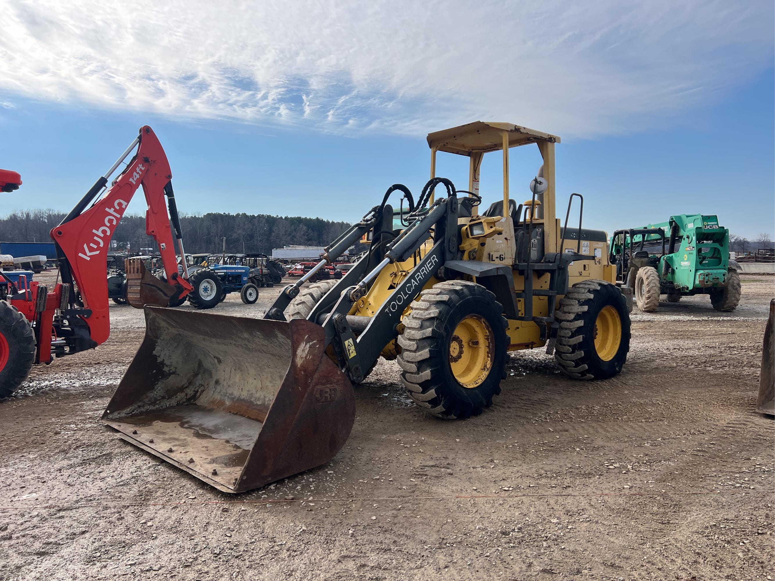 Main image Komatsu WA180