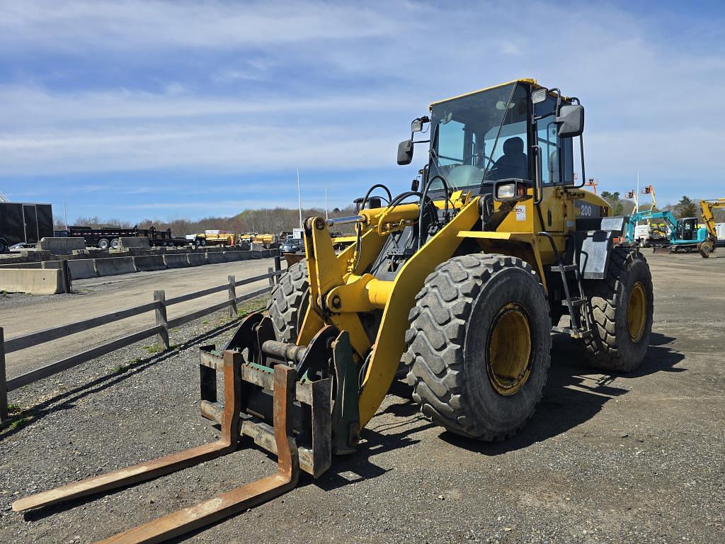 Image of Komatsu WA200-5 Primary image