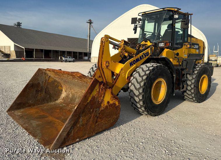 Image of Komatsu WA200-8 Primary image