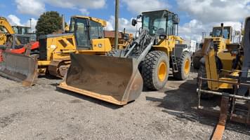 Main image Komatsu WA200