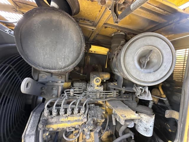 Image of Komatsu WA250-3MC equipment image 2