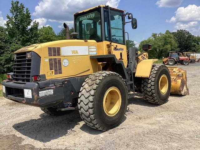 Image of Komatsu WA250-5 equipment image 3