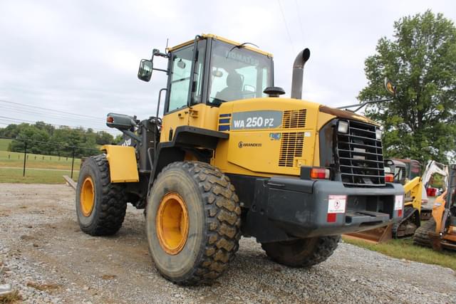 Image of Komatsu WA250PZ equipment image 3