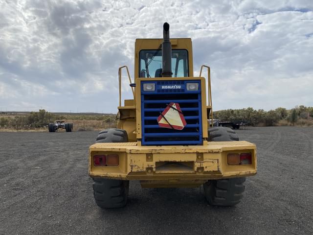 Image of Komatsu WA300 equipment image 4
