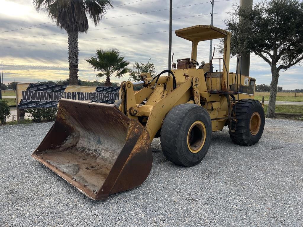 Main image Komatsu WA320-1