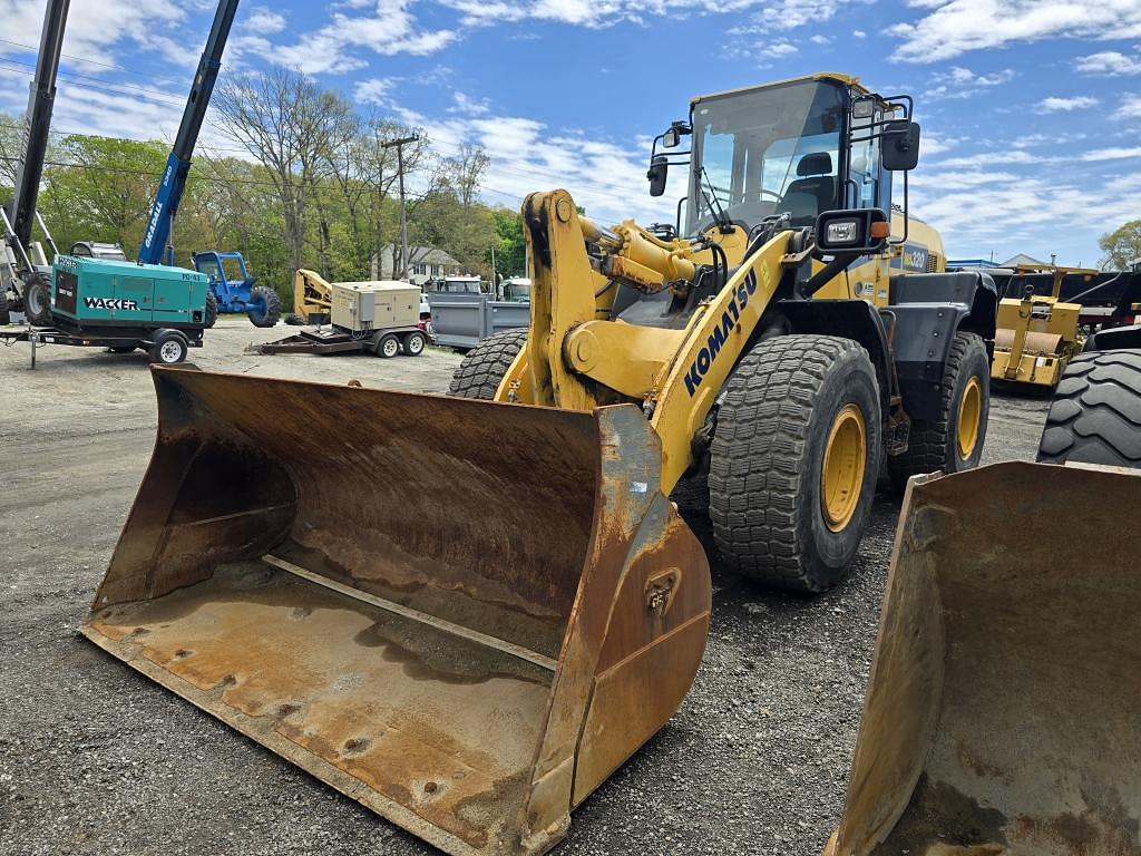 Image of Komatsu WA320-8 Primary image