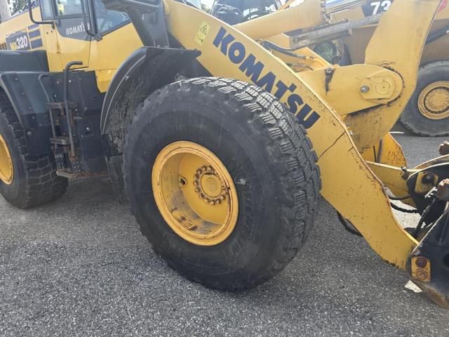 Image of Komatsu WA320-8 equipment image 4