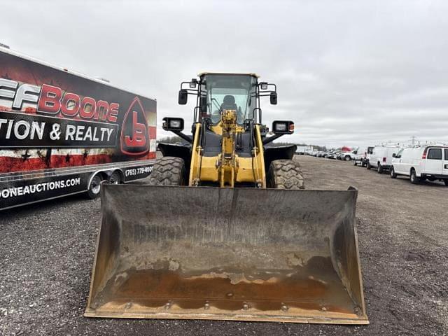 Image of Komatsu WA320 equipment image 4
