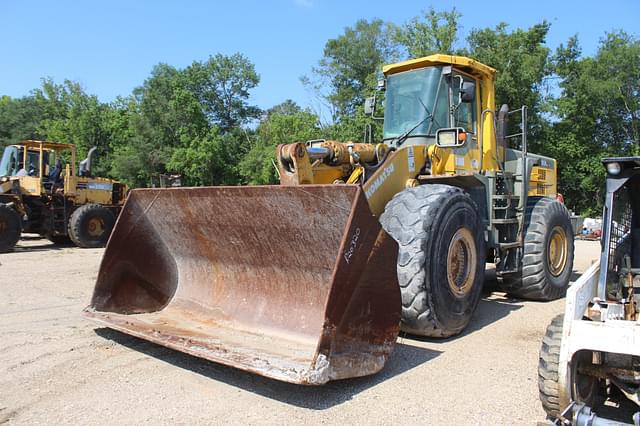 Image of Komatsu WA500-3 equipment image 1