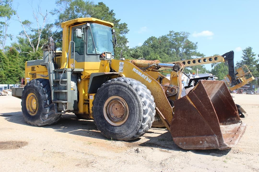 Image of Komatsu WA500-3 Primary image