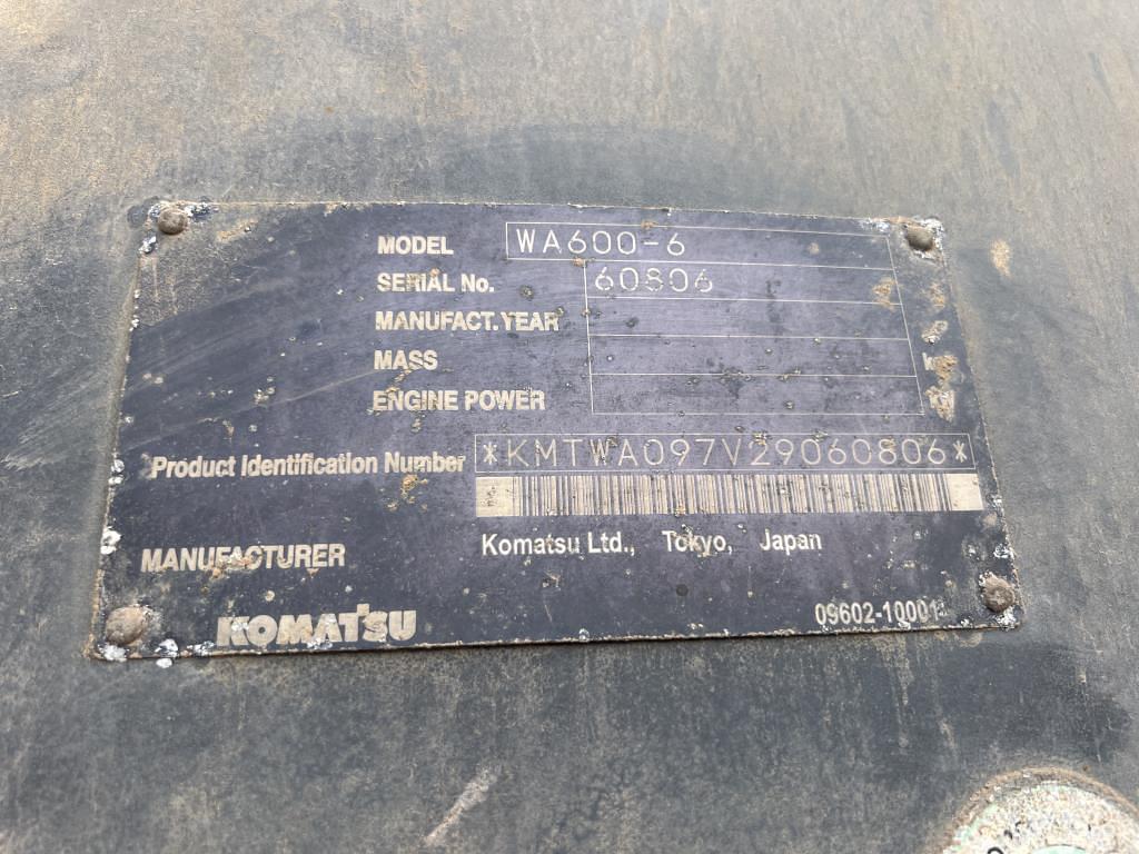 Image of Komatsu WA600-6 Image 1