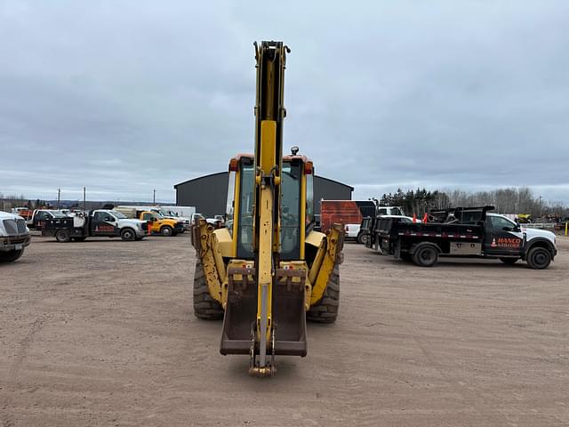 Image of Komatsu WB140 equipment image 4