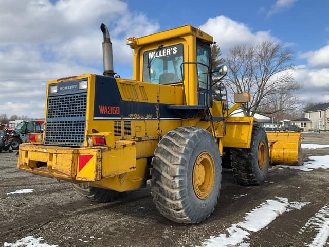 Image of Komatsu WA350 equipment image 4