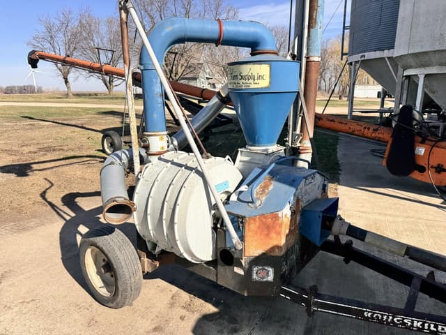 Image of Kongskilde 700 equipment image 2