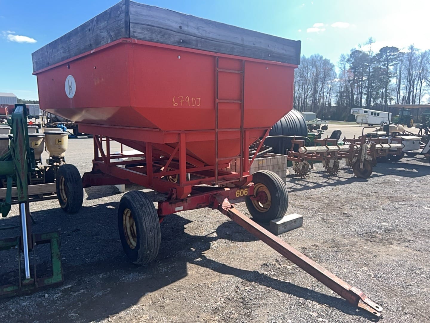 Kory 185 Equipment Image0