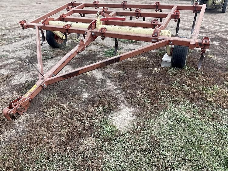 Krause 1072 Equipment Image0