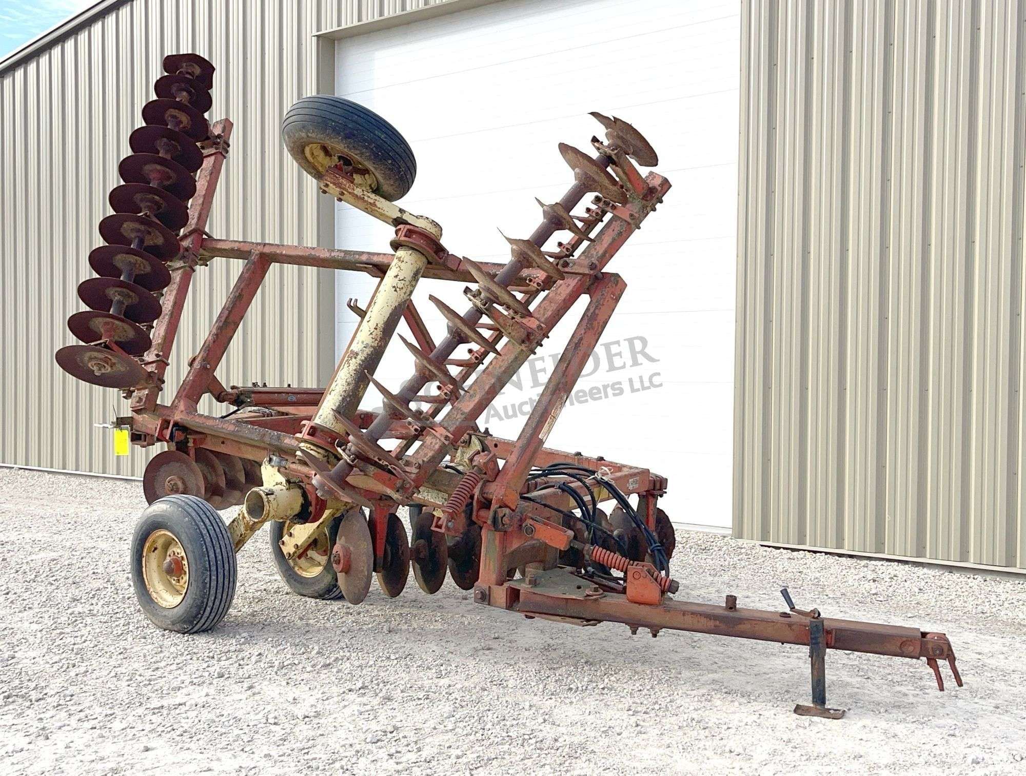 Krause 1590 Equipment Image0