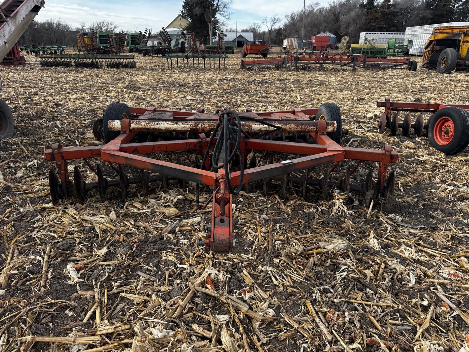 Krause 409 Equipment Image0