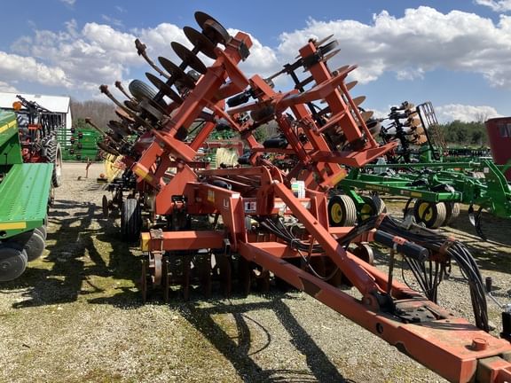 Krause Dominator 4850 Equipment Image0