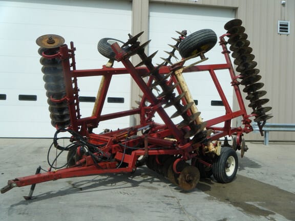 Krause 4900 Equipment Image0