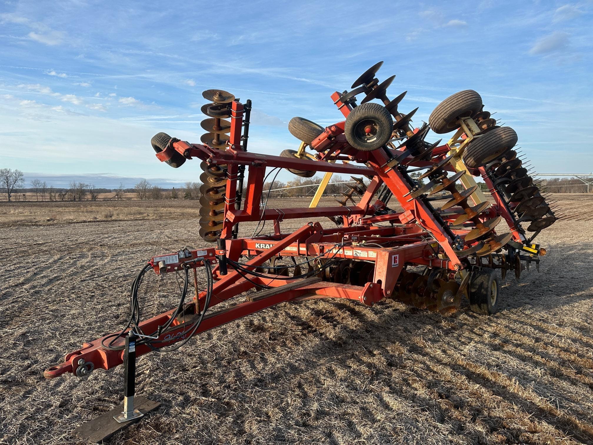 2011 Kuhn Krause 8200 Equipment Image0