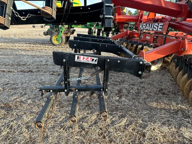 Image of Kuhn Krause 8200 equipment image 4
