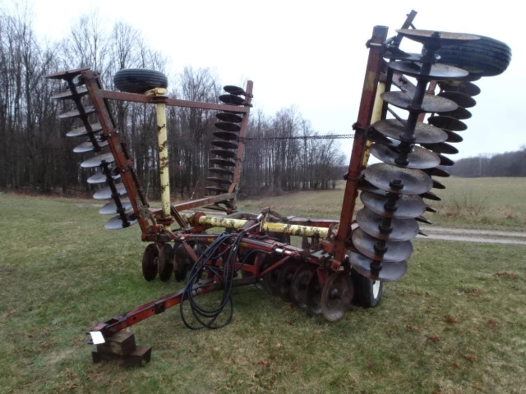 Krause 900 Equipment Image0