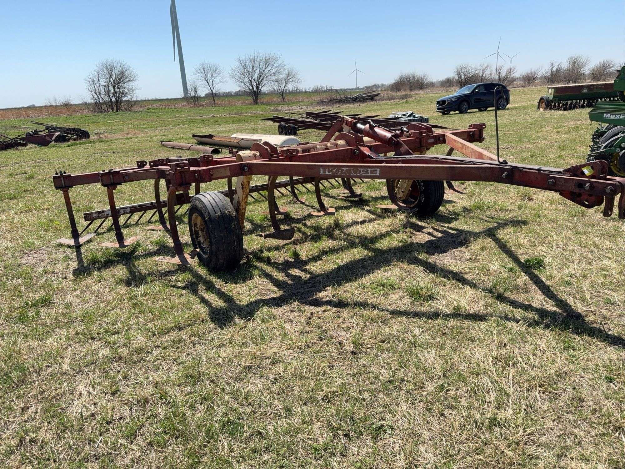 Krause 1071 Equipment Image0