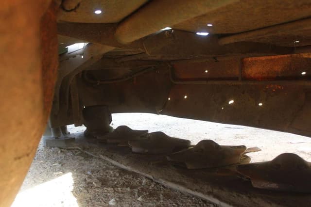 Image of Krone ActiveMow R280 equipment image 4