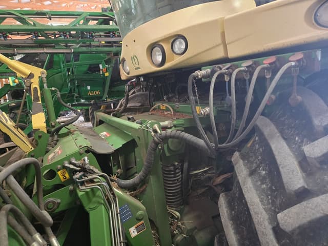 Image of Krone Big X 700 equipment image 1
