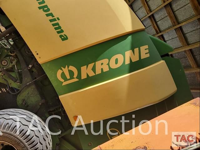 Image of Krone Comprima V150 equipment image 4