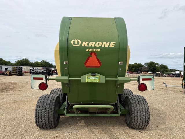 Image of Krone Comprima V180XC equipment image 3
