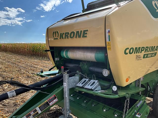 Image of Krone Comprima V180XC equipment image 4