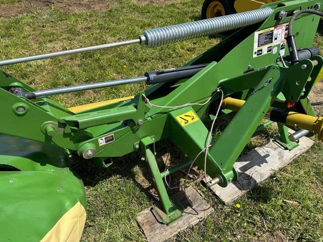 Image of Krone EasyCut R320 equipment image 4