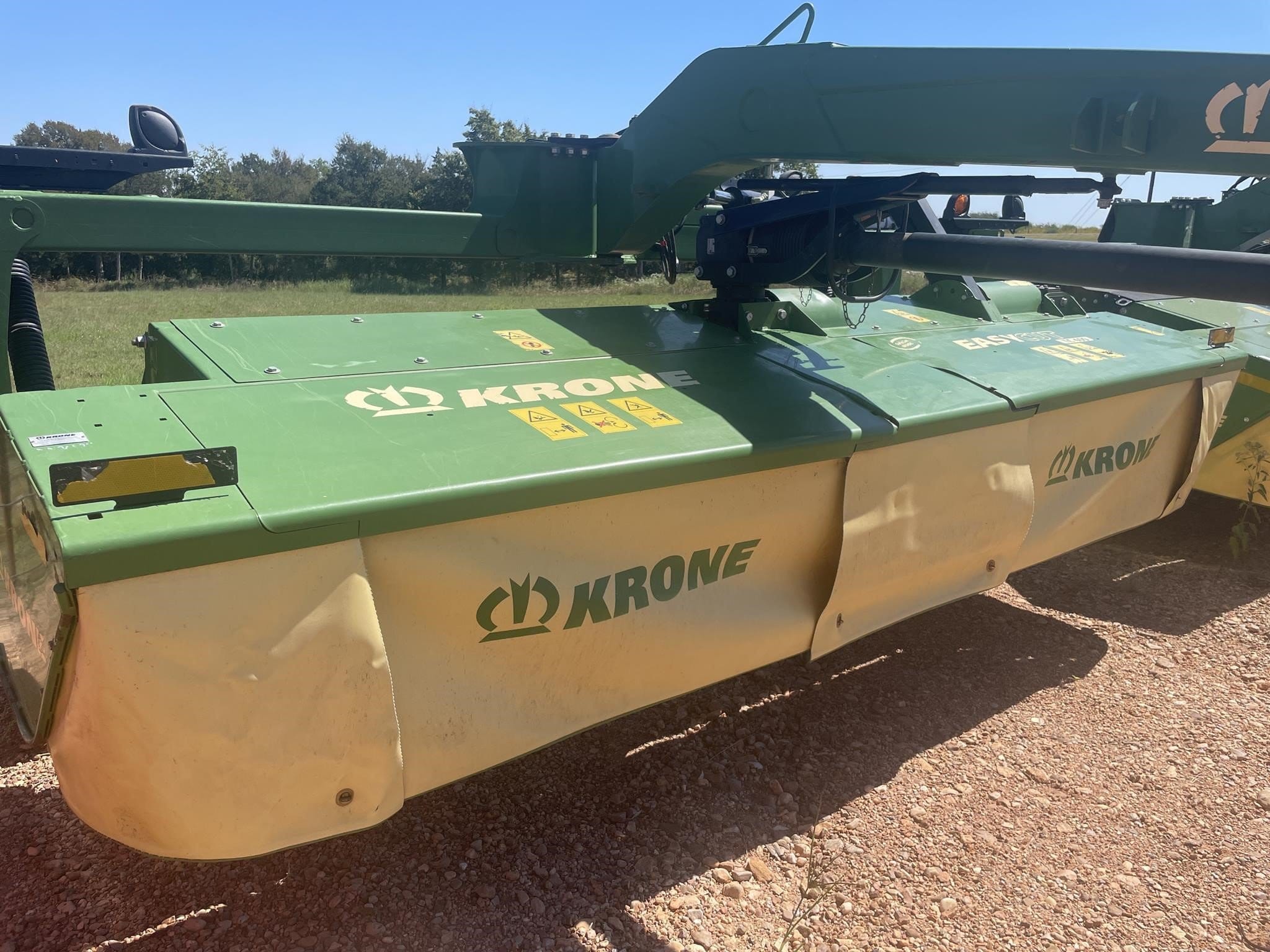 2018 Krone EasyCut TC400 Equipment Image0