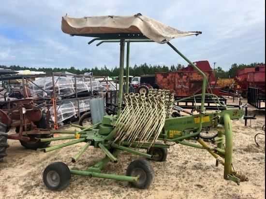 Krone Swadro 421 Equipment Image0