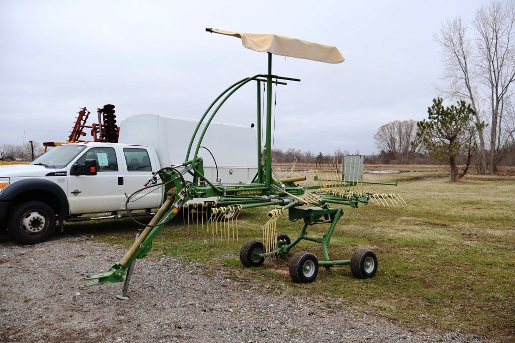 Krone Swadro 42T Equipment Image0