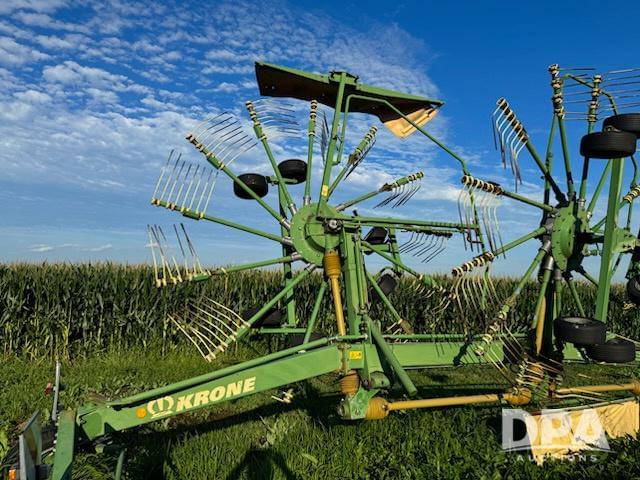 Image of Krone Swadro 810 equipment image 2