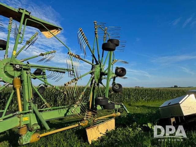 Image of Krone Swadro 810 equipment image 1
