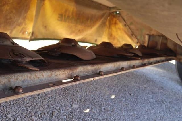 Image of Krone EasyCut TC400 equipment image 4