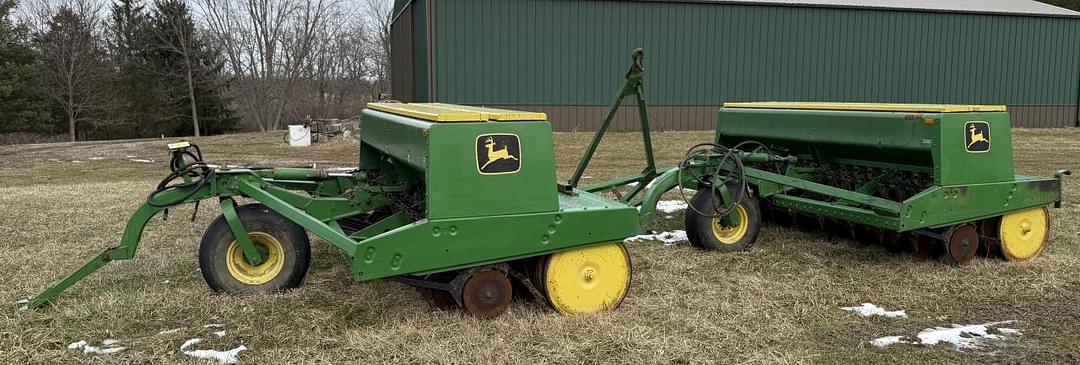 Image of John Deere 9300 Primary image