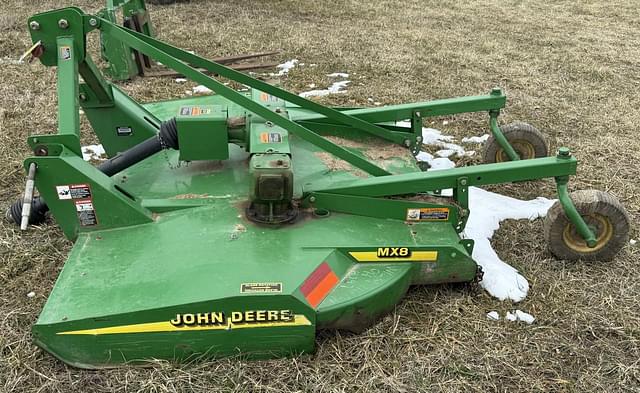 Image of John Deere MX8 equipment image 4