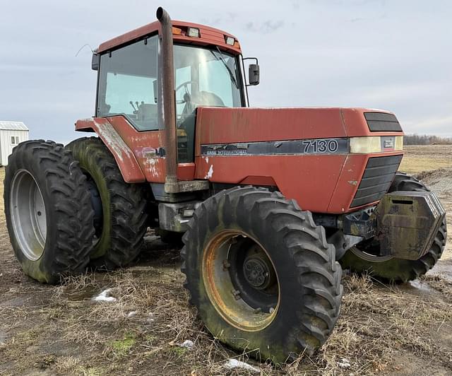 Image of Case IH 7130 equipment image 1