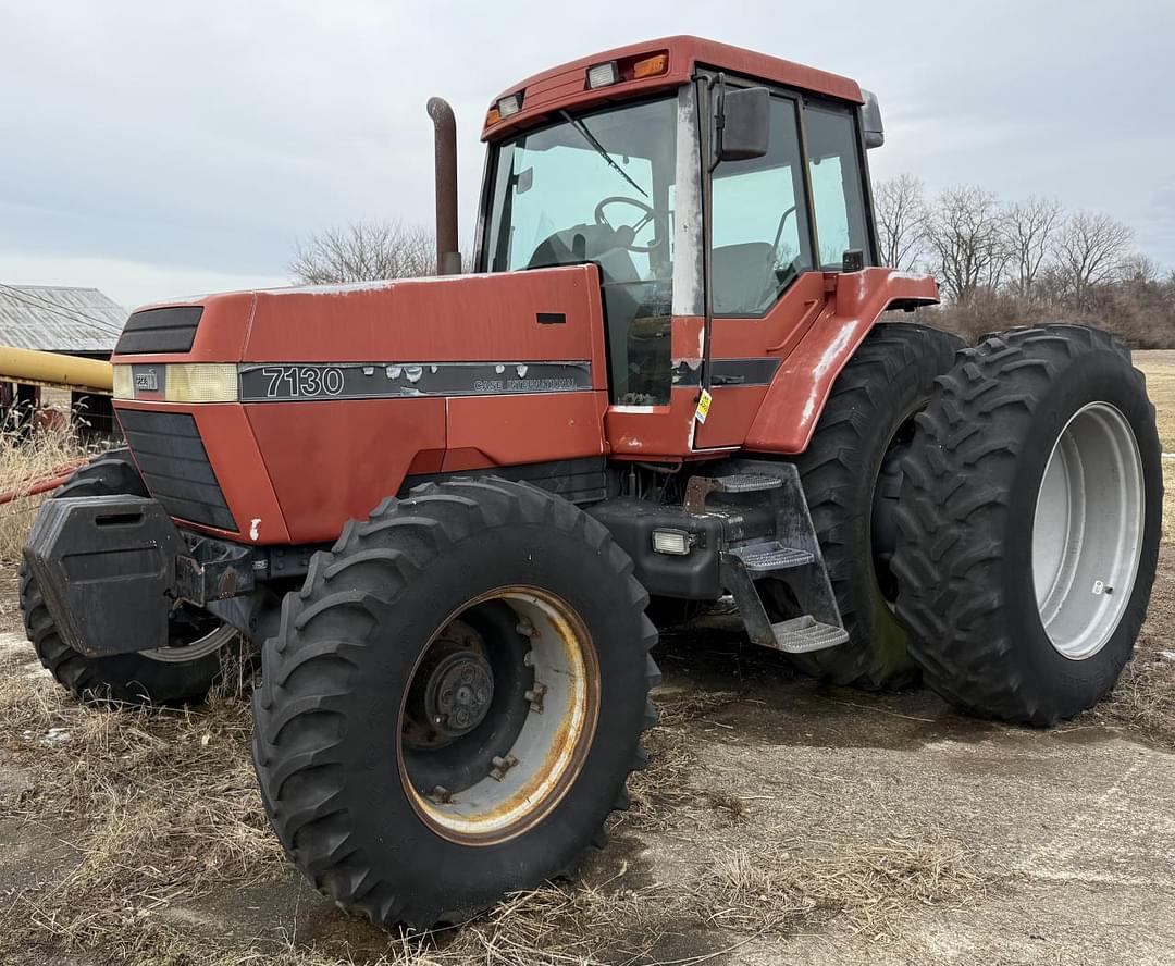 Image of Case IH 7130 Primary image