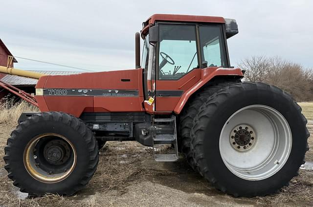 Image of Case IH 7130 equipment image 2